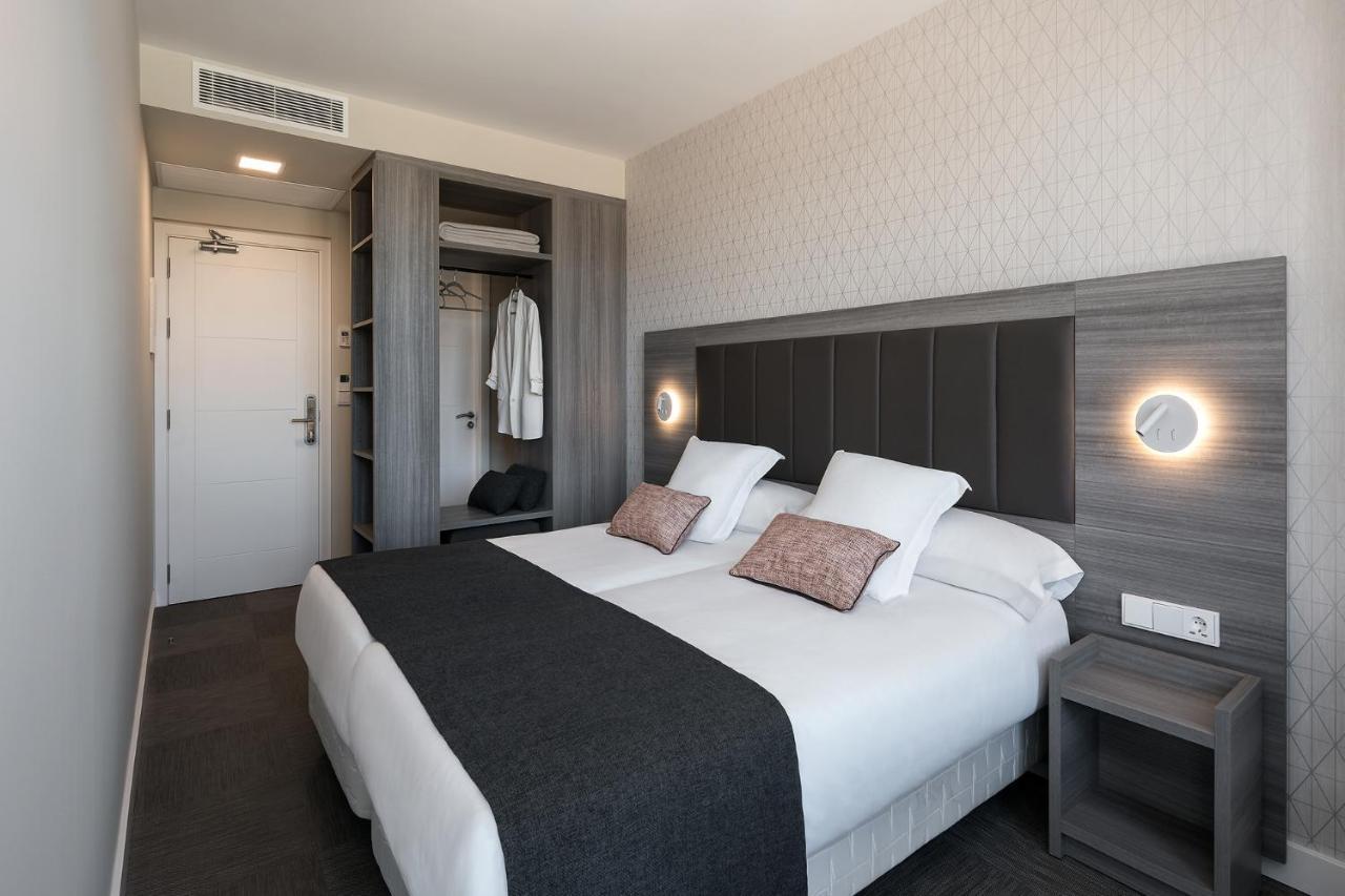 Hostal Portico Betanzos Bagian luar foto