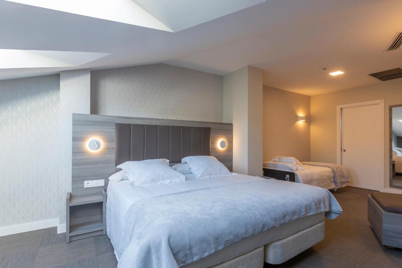 Hostal Portico Betanzos Bagian luar foto