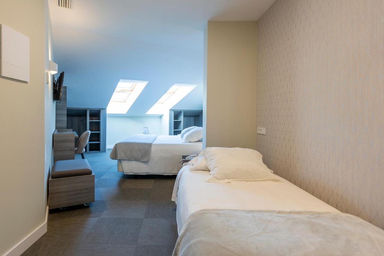 Hostal Portico Betanzos Bagian luar foto